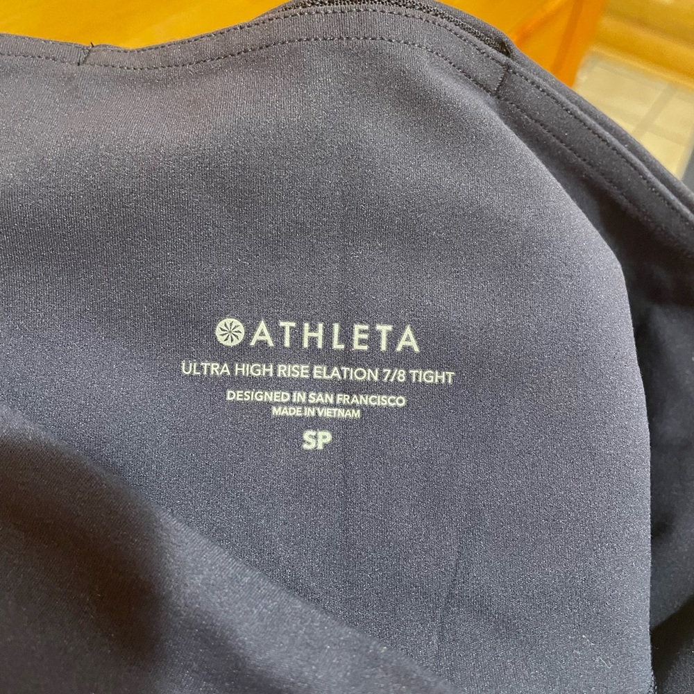 Athleta Navy Blue Ultra High-Rise Elation 7/8 Tight Small Petite - Picture 3 of 5